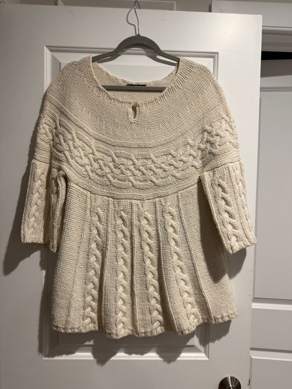 GAP Women's Cream Cable-Knit Sweater Tunic with 3/4 length sleeves